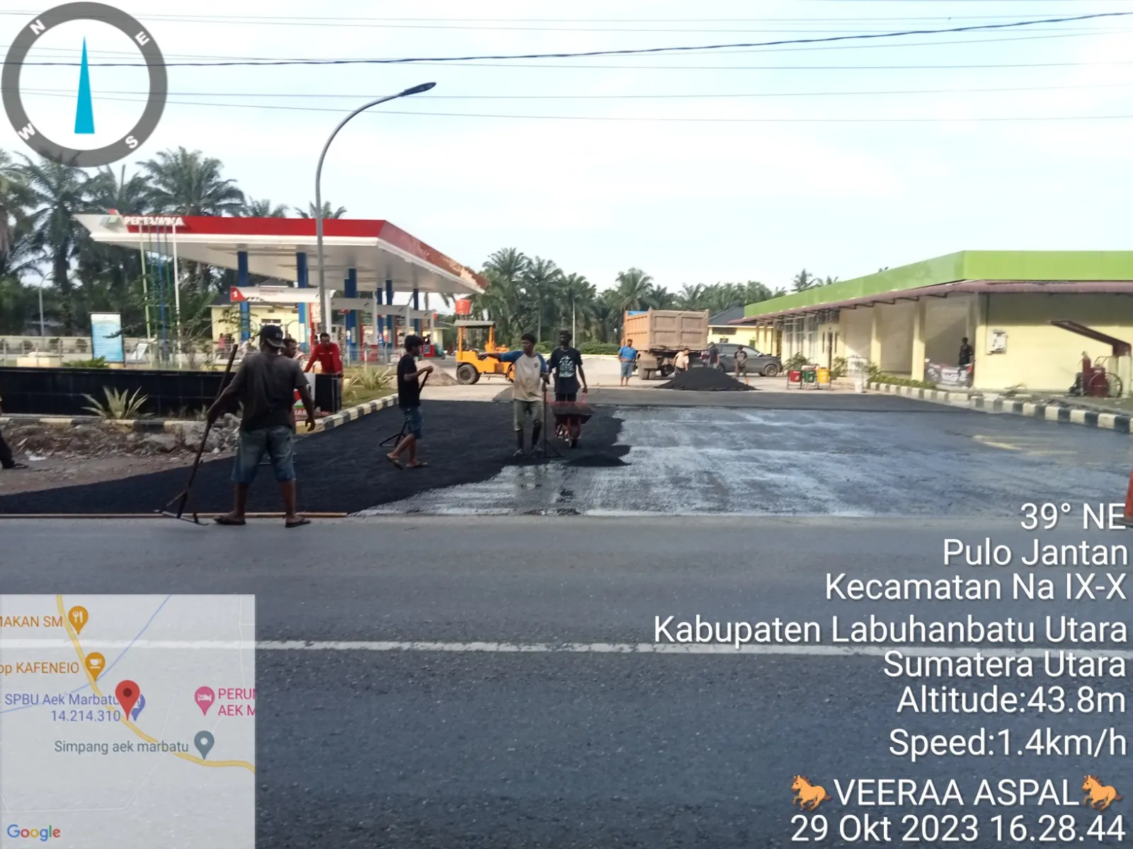 Dokumentasi pekerjaan pengaspalan proyek 3