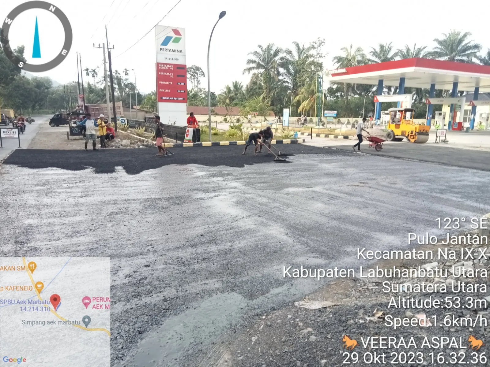 Dokumentasi pekerjaan pengaspalan proyek 4