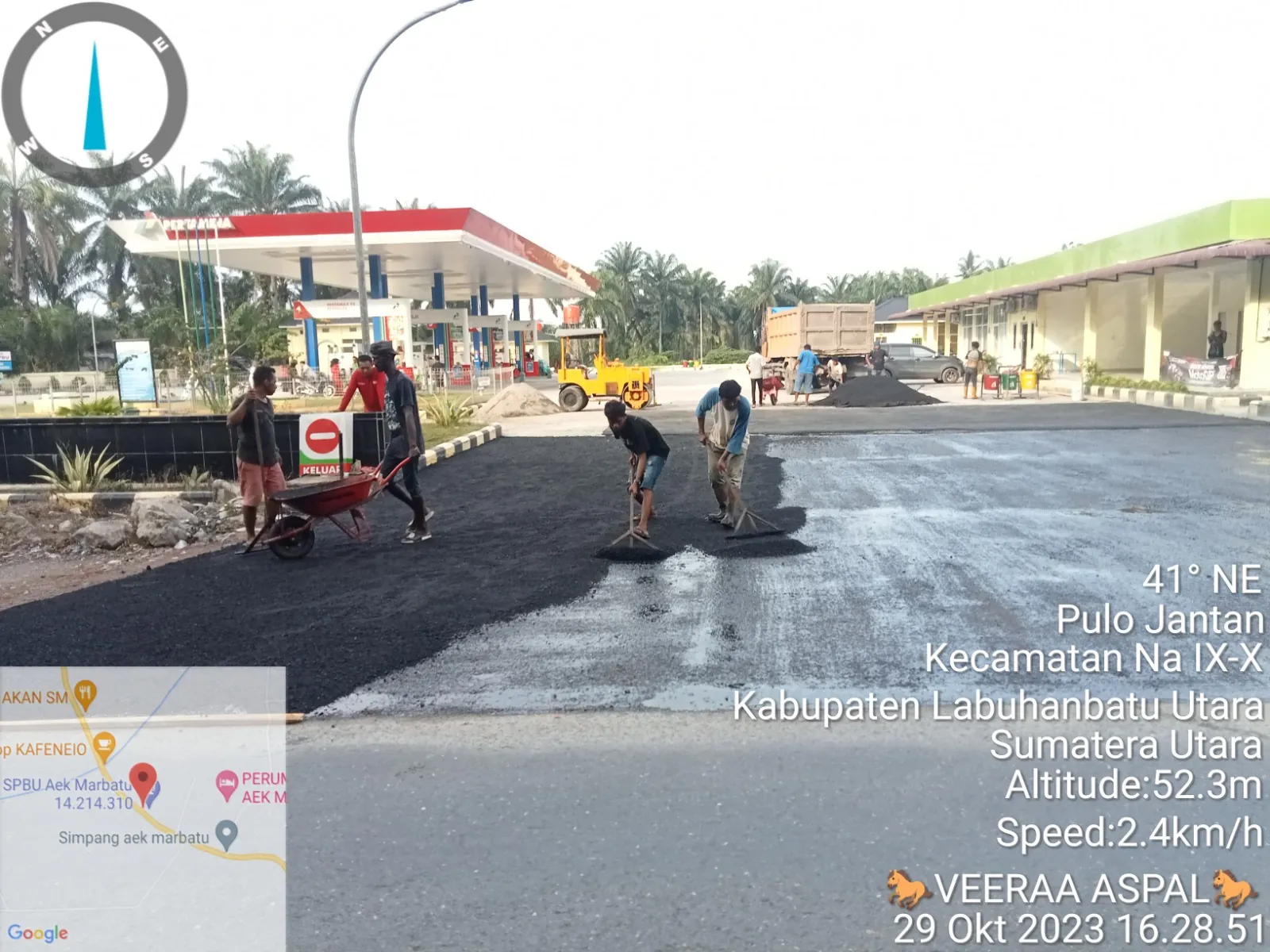 Dokumentasi pekerjaan pengaspalan proyek 5