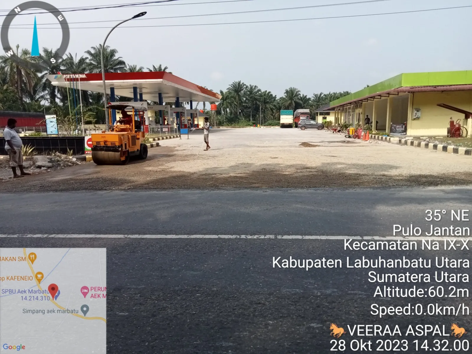 Dokumentasi pekerjaan pengaspalan proyek 7