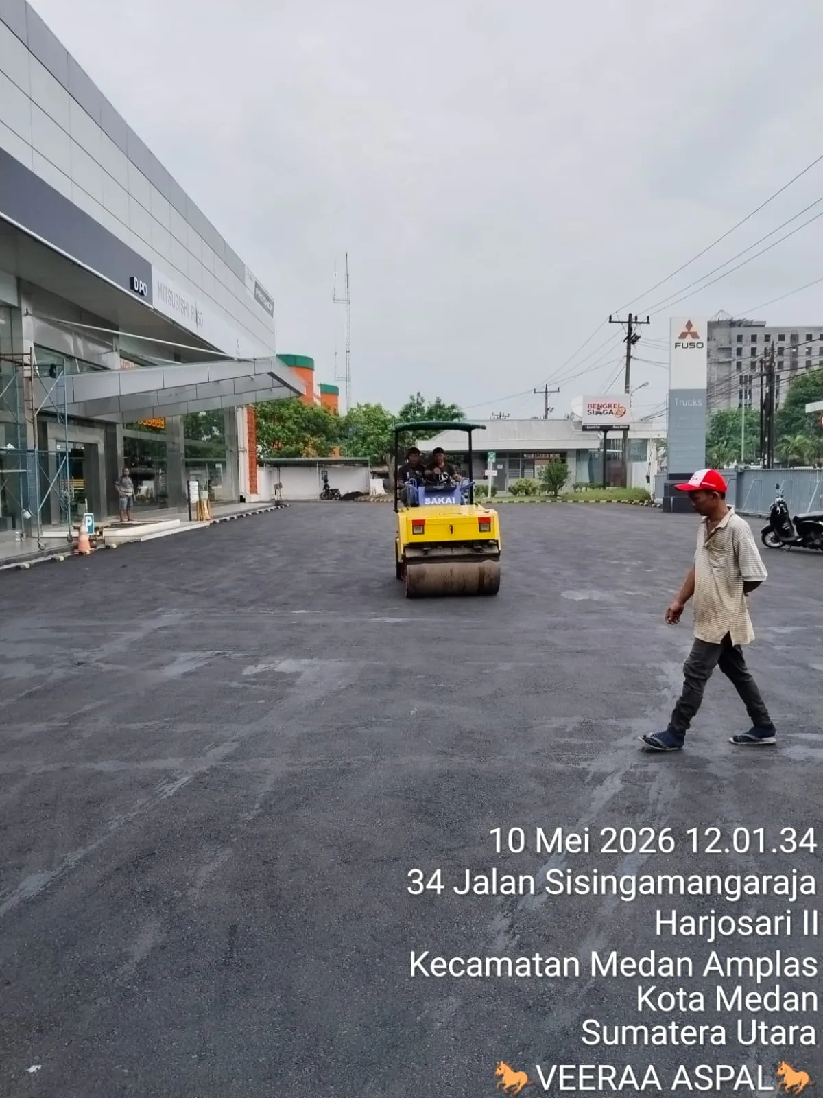 Dokumentasi pekerjaan pengaspalan proyek 17