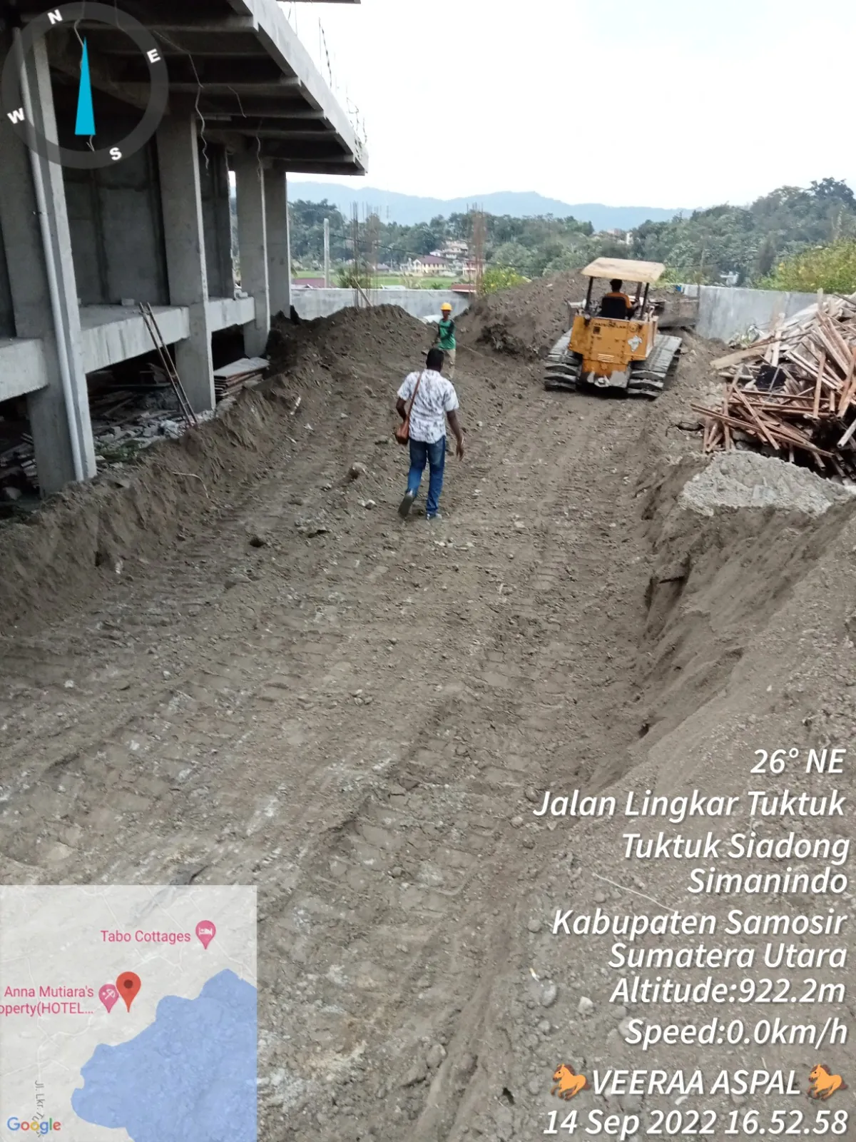 Dokumentasi pekerjaan pengaspalan proyek 24