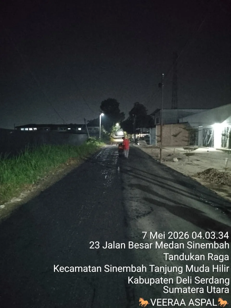 Dokumentasi pekerjaan pengaspalan proyek 35