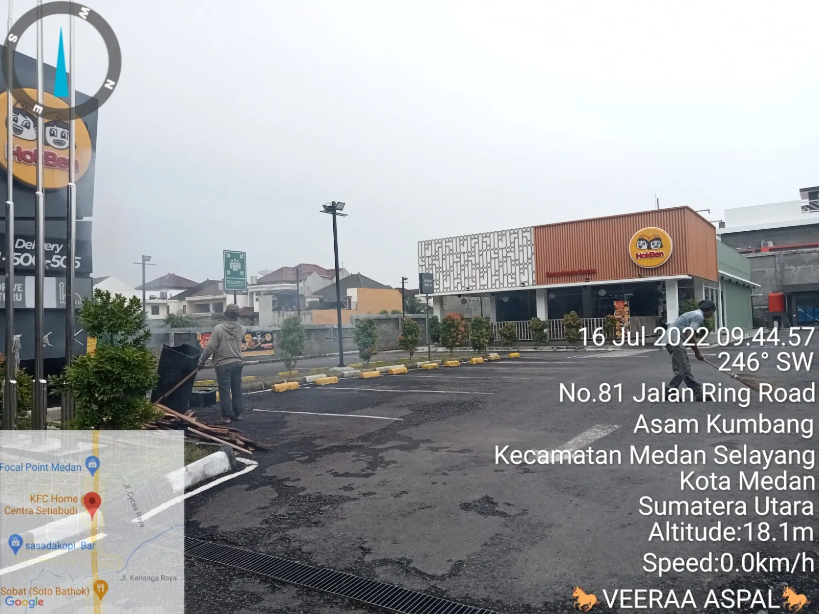 Dokumentasi pekerjaan pengaspalan proyek 49