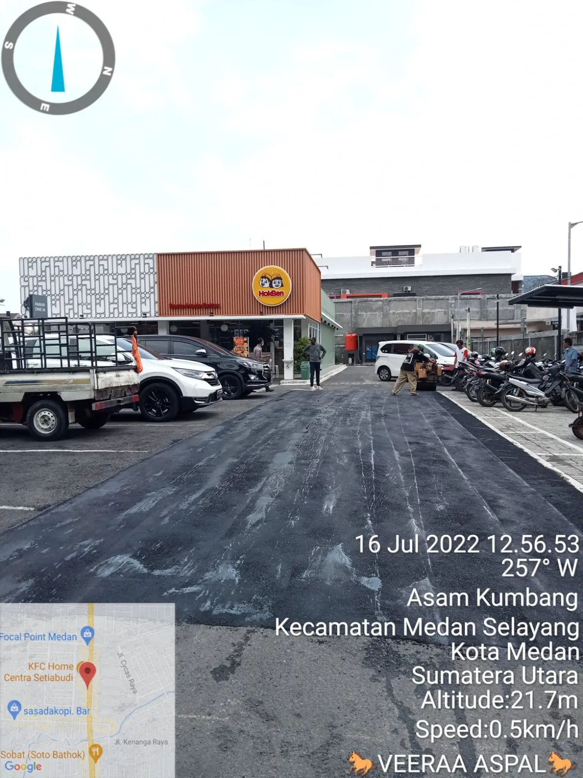 Dokumentasi pekerjaan pengaspalan proyek 52
