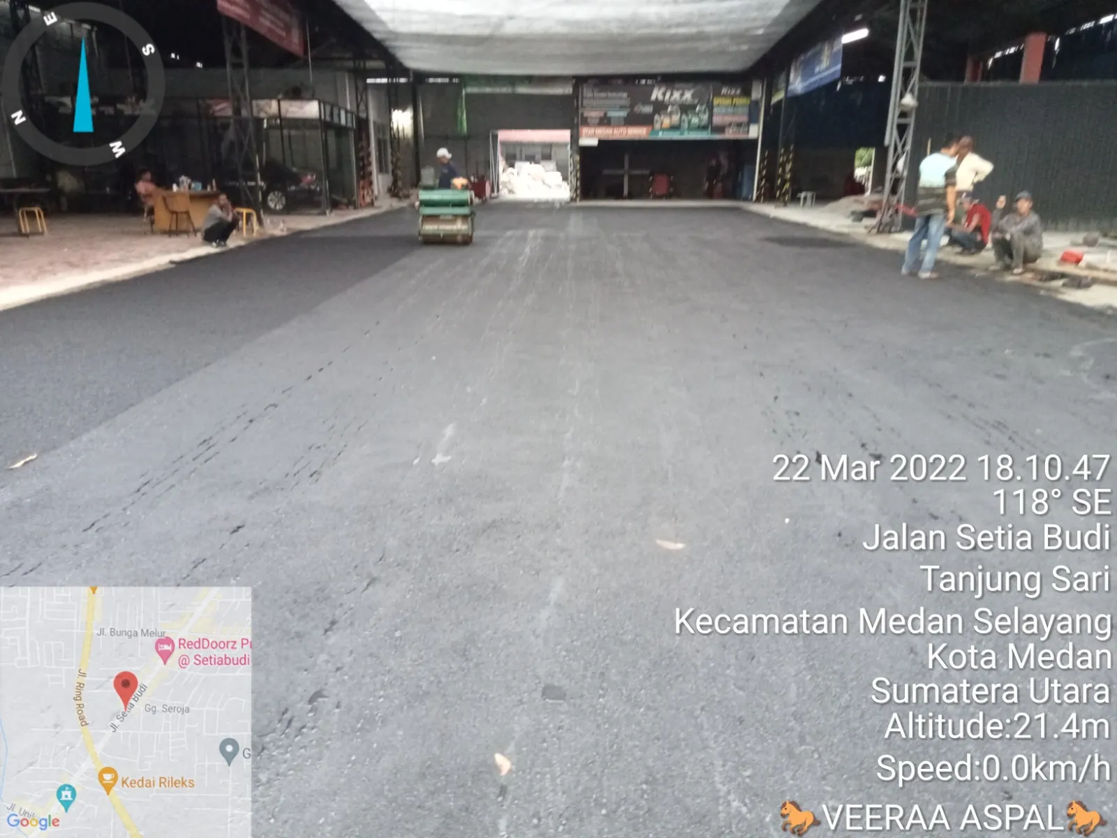 Dokumentasi pekerjaan pengaspalan proyek 58